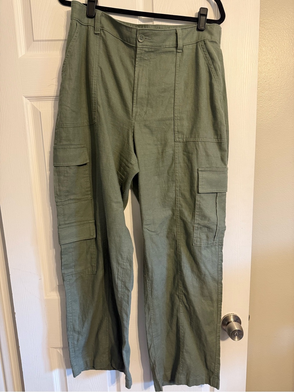 Hollister Olive Cargo Jogger Pants